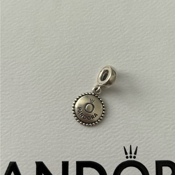 PANDORA - Chicago Travel Charm - Picture 3 of 3